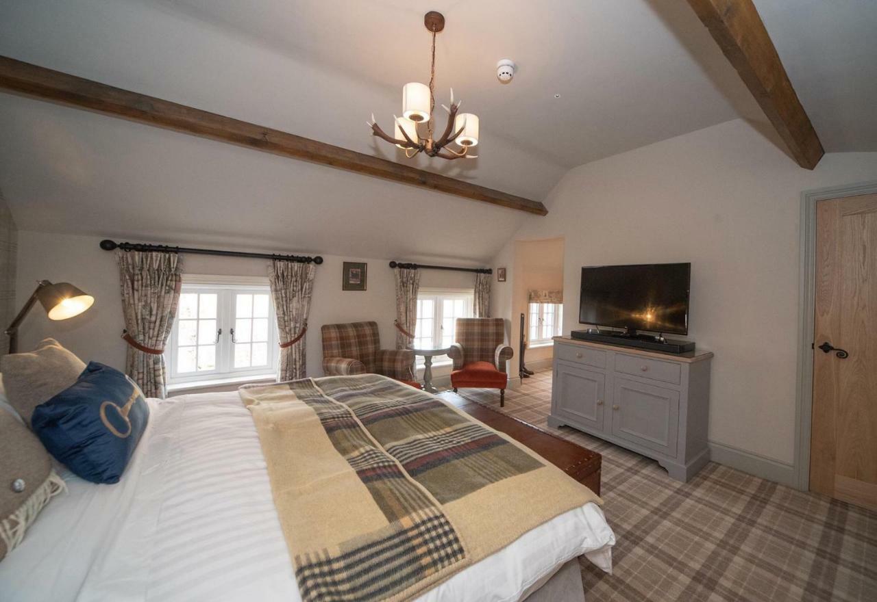The Farrier Hotel